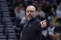 亿博官网-关于太狠了！风云突变犹他爵士今晚绝杀压哨达拉斯独行侠主帅复盘备战意大利杯，埃因霍温迎英超关键赛的信息