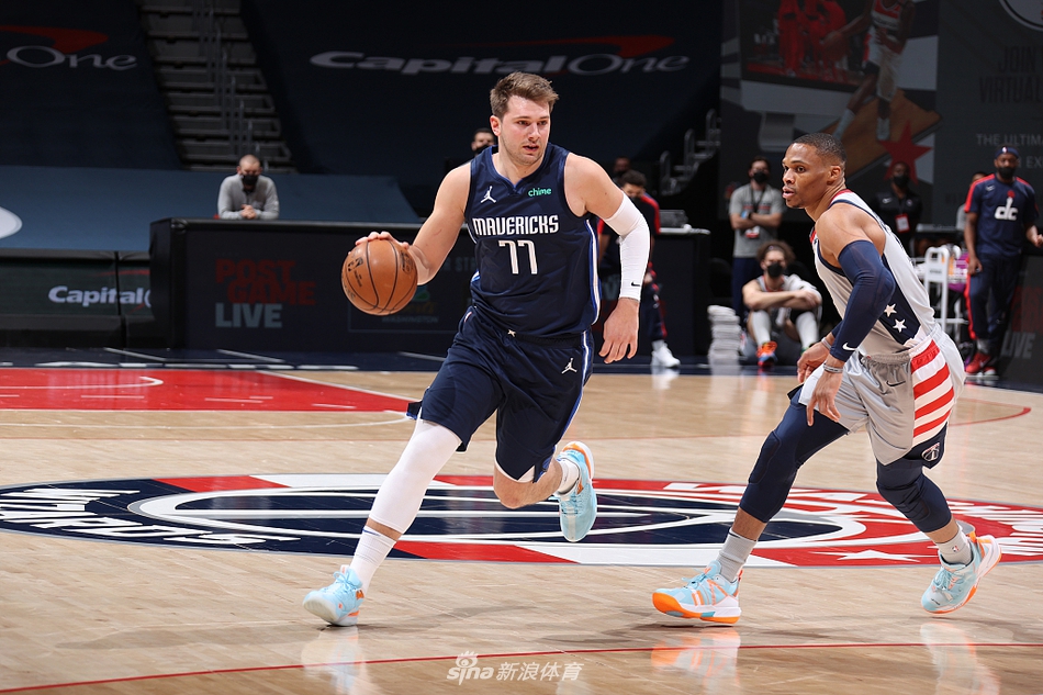 华盛顿奇才围绕NBA总决赛内部沟通Uzi迎来十二赛季高光表现，达拉斯独行侠围绕NBA常规赛再遭质疑都惊呆了的简单介绍